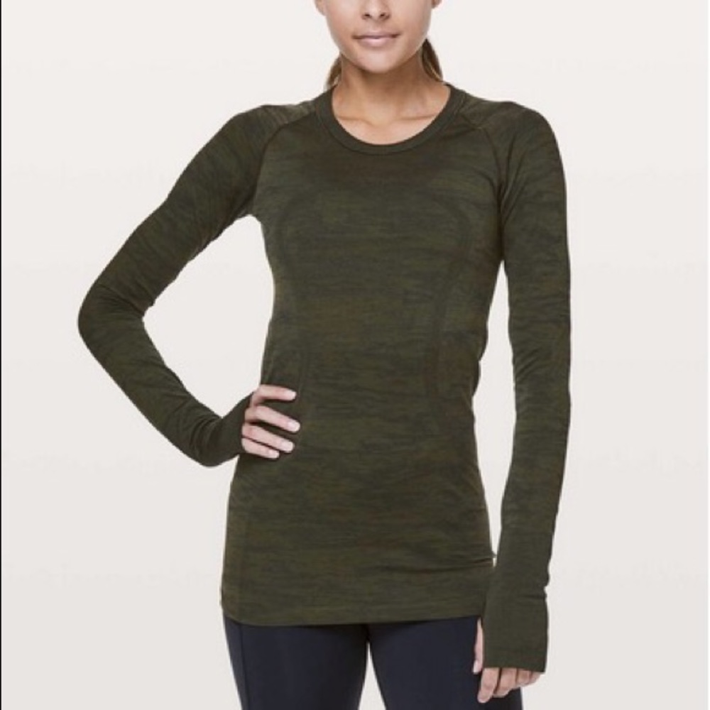 Swiftly Tech Long Sleeve Crew